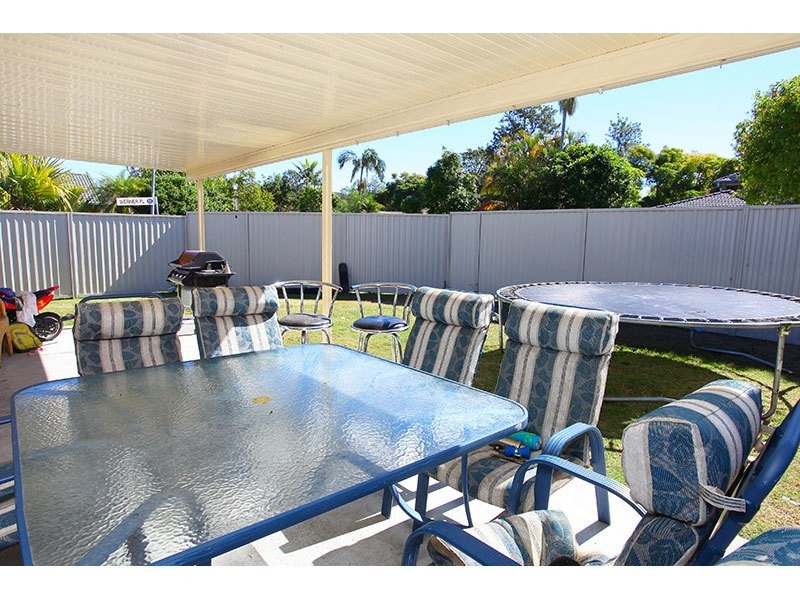 2 Werner Place, Nerang QLD 4211