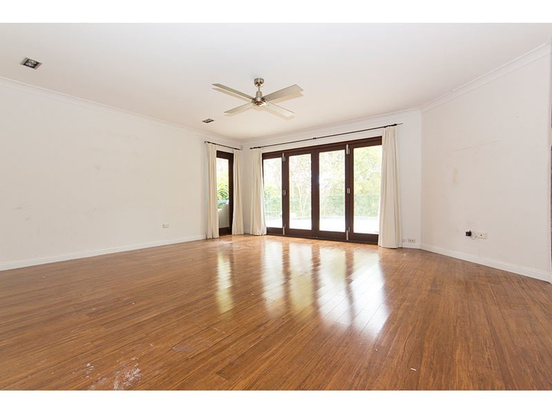 2-4 Eden Park Court, Mount Nathan QLD 4211