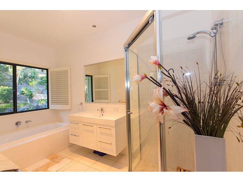 9 Bilby Close, Nerang QLD 4211