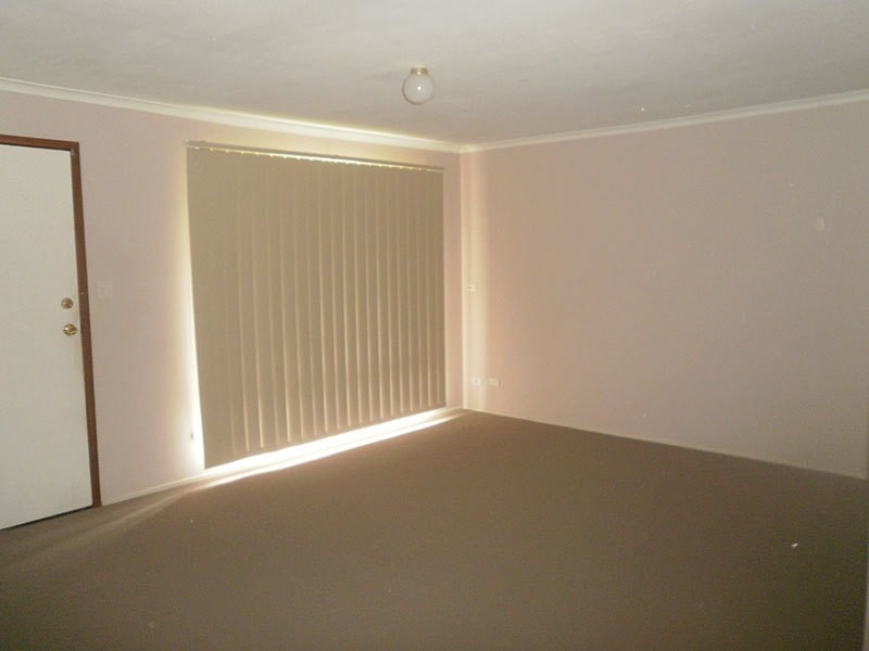 4 Plum Parade, Nerang QLD 4211