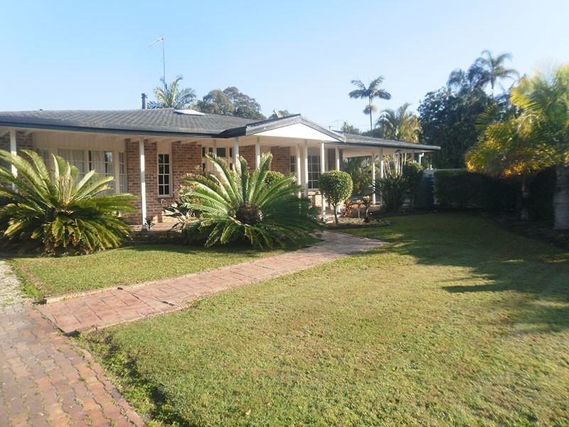 15 St Petersburg Place, Nerang QLD 4211