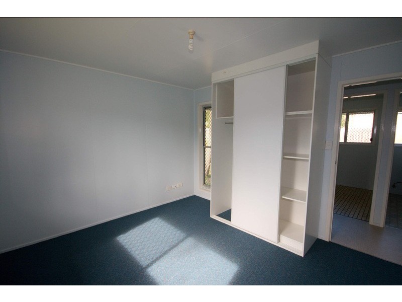 27 Lurline Street, Southport QLD 4215