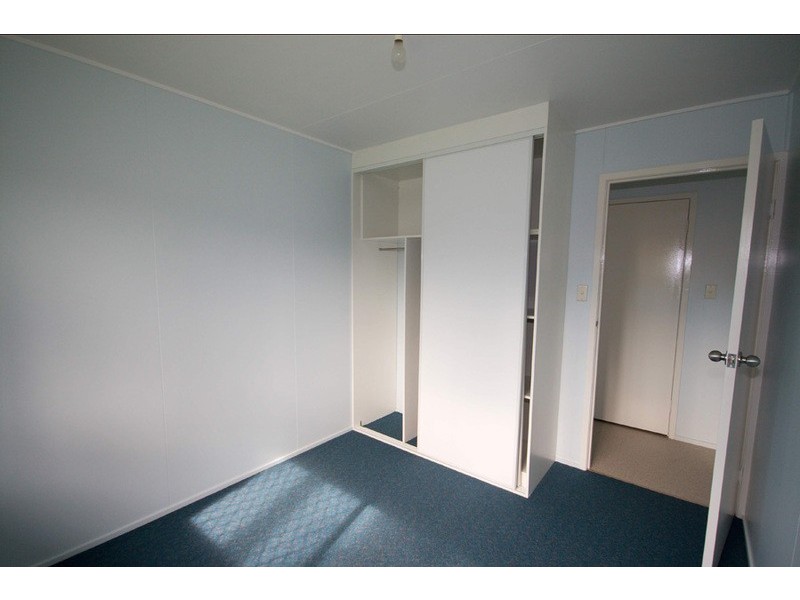 27 Lurline Street, Southport QLD 4215