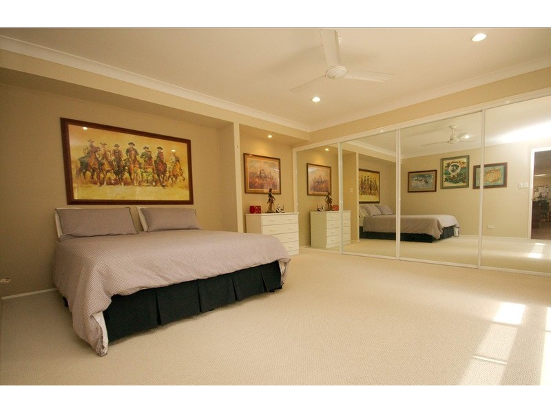 5 Yarandin Court, Worongary QLD 4213