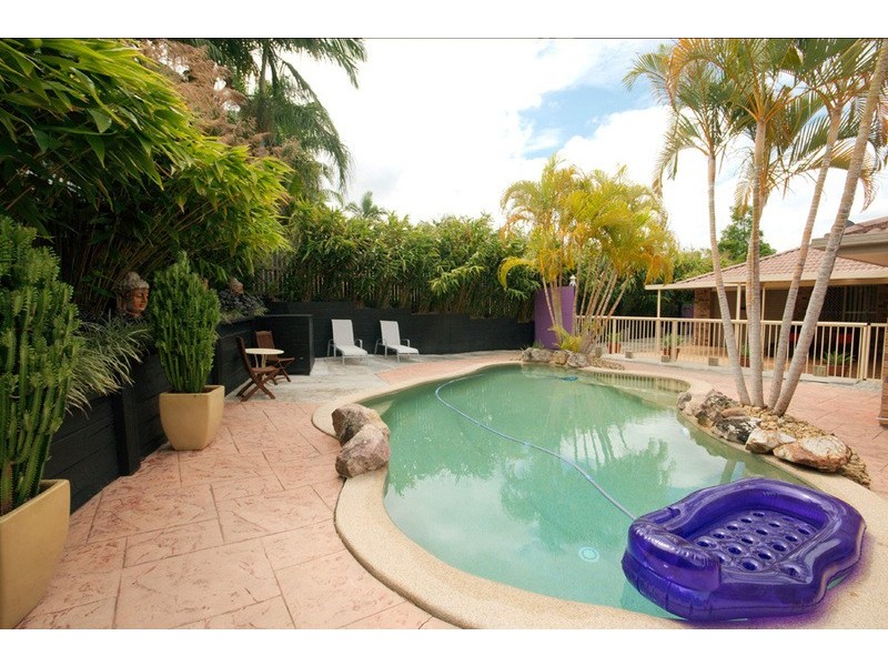 5 Yarandin Court, Worongary QLD 4213