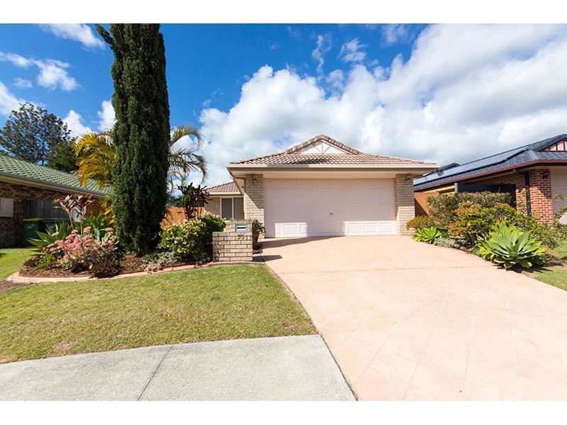 35 Oakdale Avenue, Nerang QLD 4211