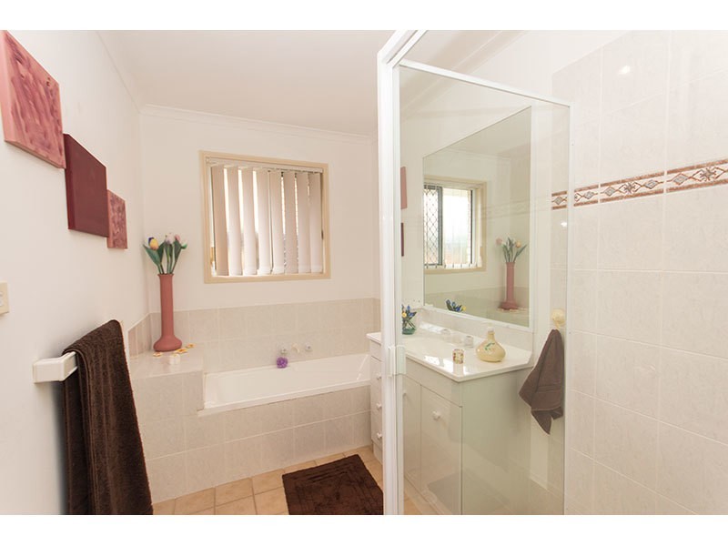 35 Oakdale Avenue, Nerang QLD 4211