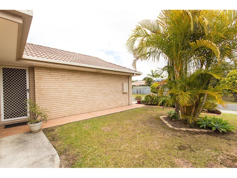 35 Oakdale Avenue, Nerang QLD 4211