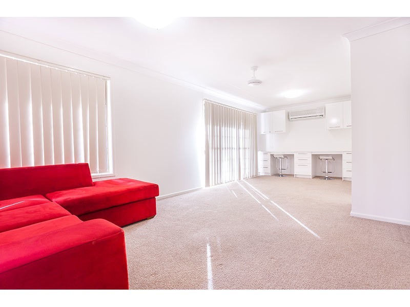 5 Carnation Way, Gaven QLD 4211