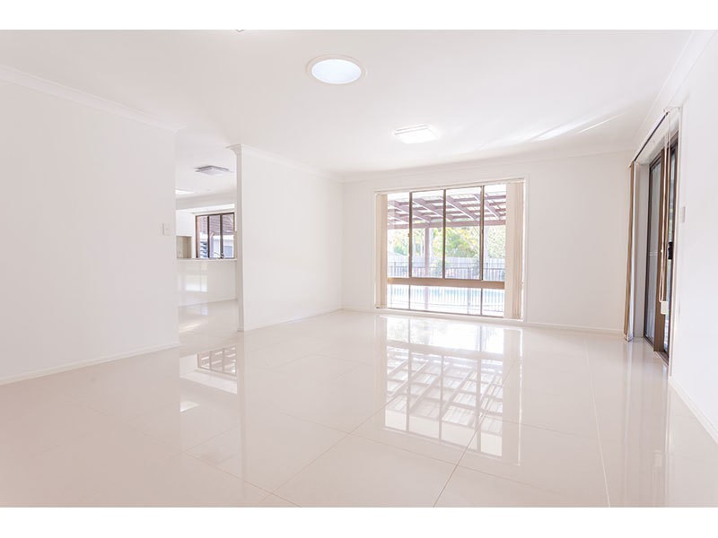 5 Carnation Way, Gaven QLD 4211