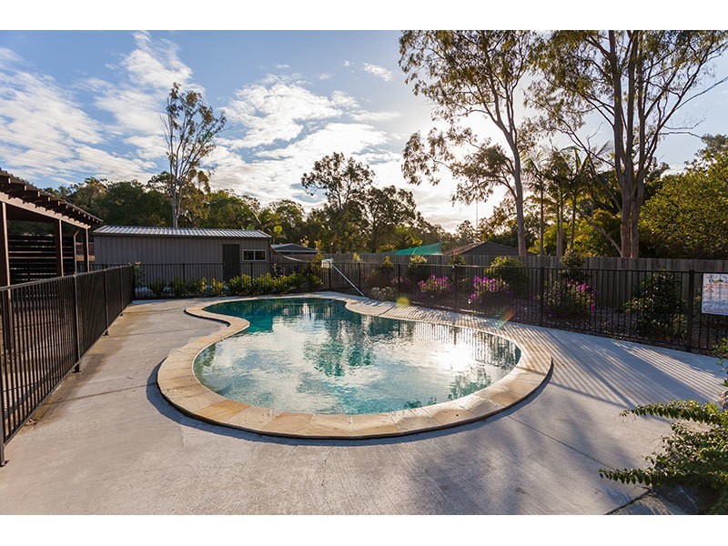 5 Carnation Way, Gaven QLD 4211