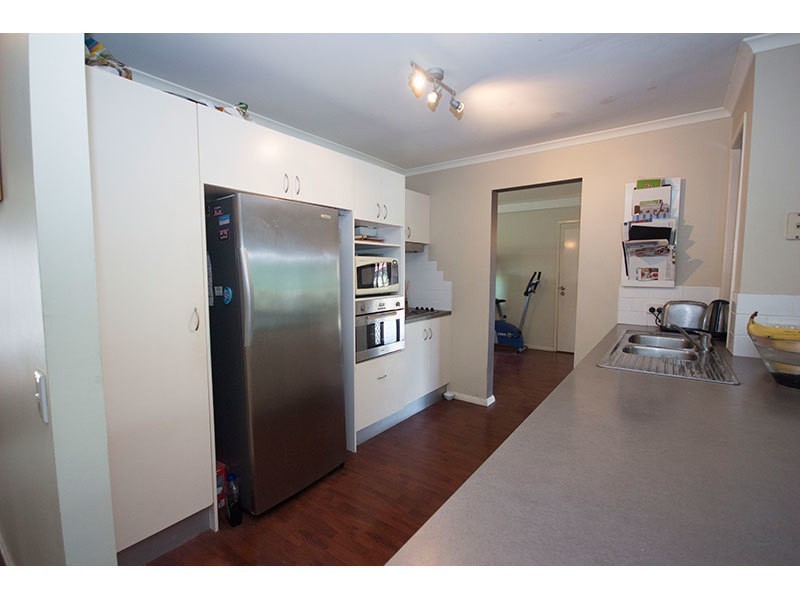 56 Alexander Drive, Highland Park QLD 4211