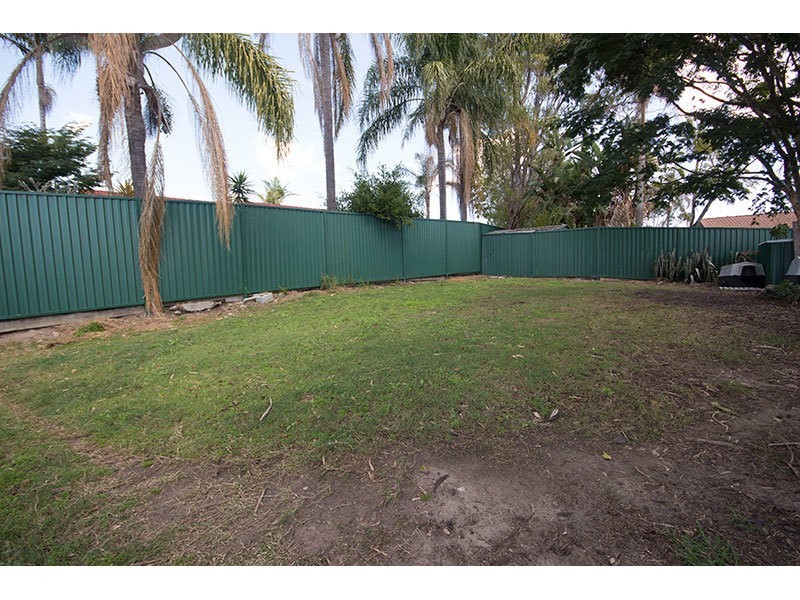 56 Alexander Drive, Highland Park QLD 4211