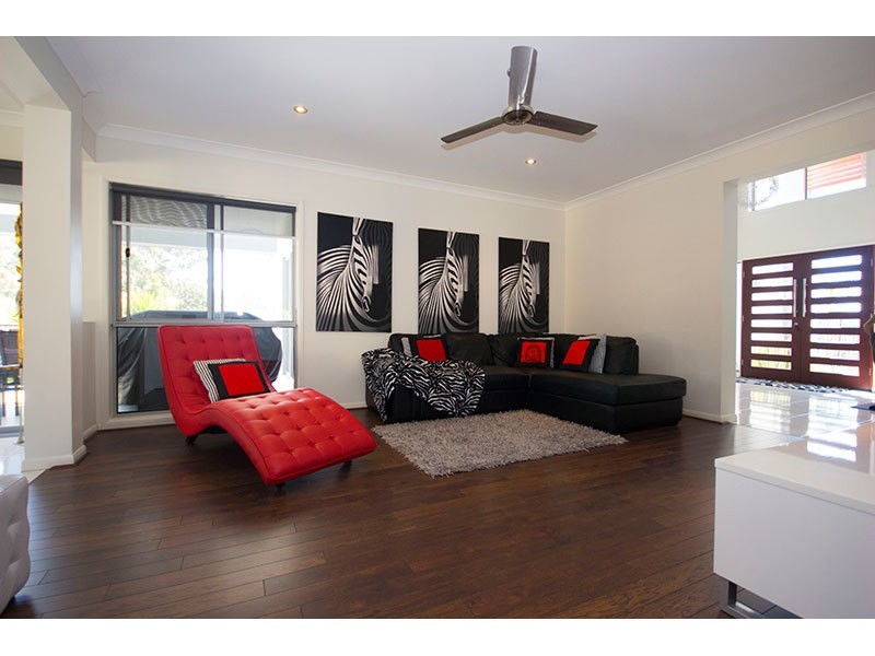 11 Jackaroo Court, Gilston QLD 4211