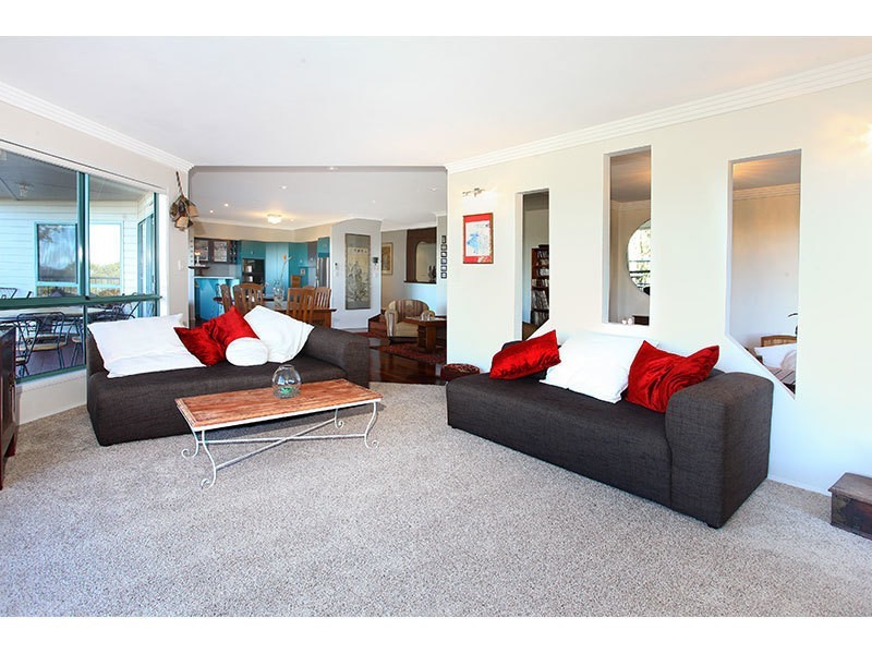 25 Brushbox Road, Lower Beechmont QLD 4211