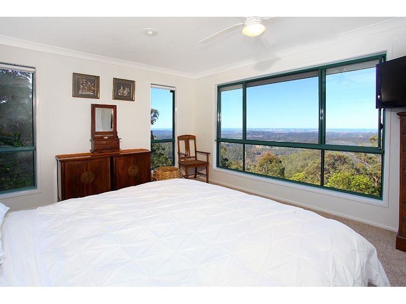 25 Brushbox Road, Lower Beechmont QLD 4211