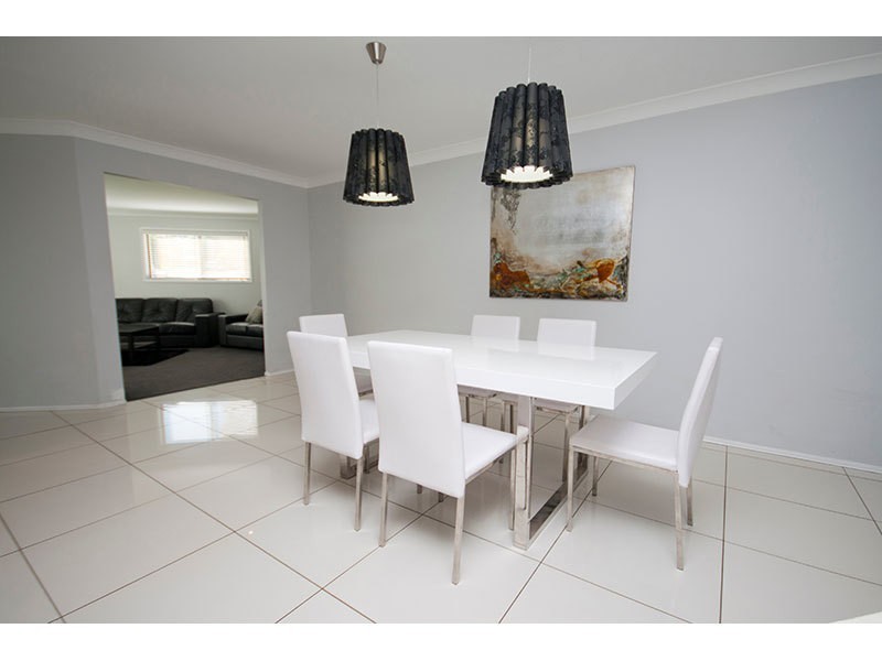 2/5 Marybeth Crescent, Molendinar QLD 4214