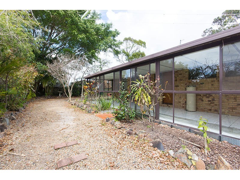 4 Nabarlek Drive, Worongary QLD 4213