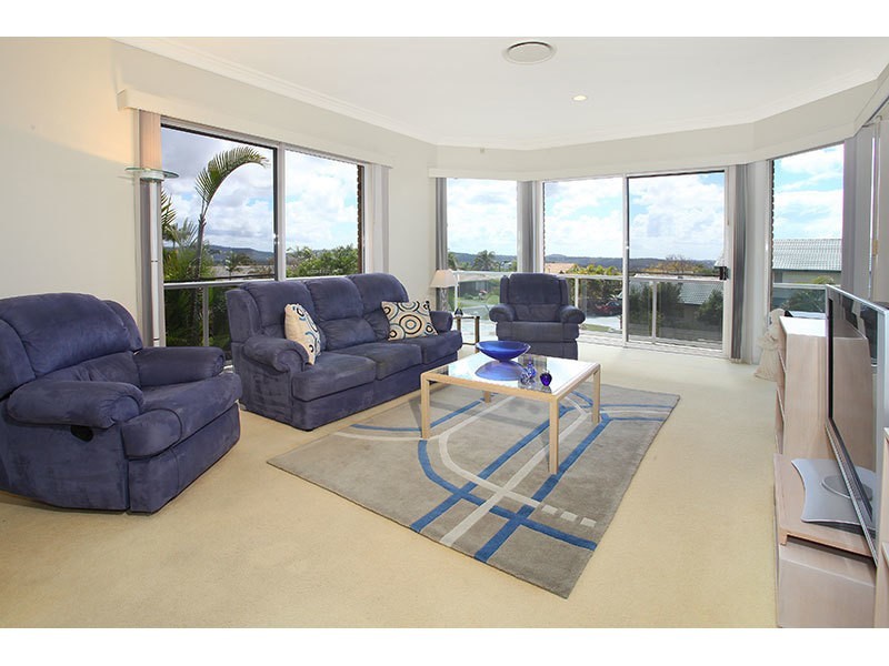 14 Parklane Place, Highland Park QLD 4211