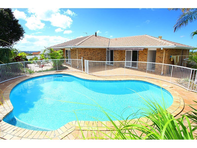 14 Parklane Place, Highland Park QLD 4211