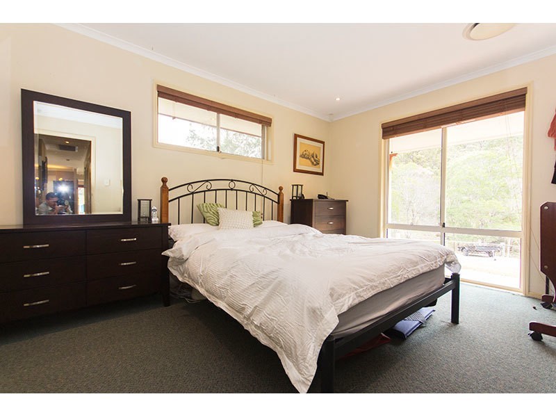 17 Parkway Drive, Advancetown QLD 4211
