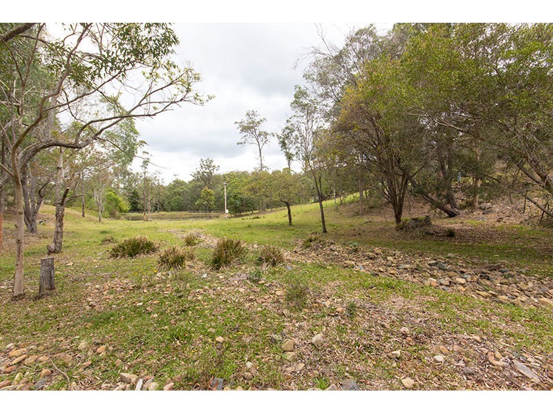 17 Parkway Drive, Advancetown QLD 4211