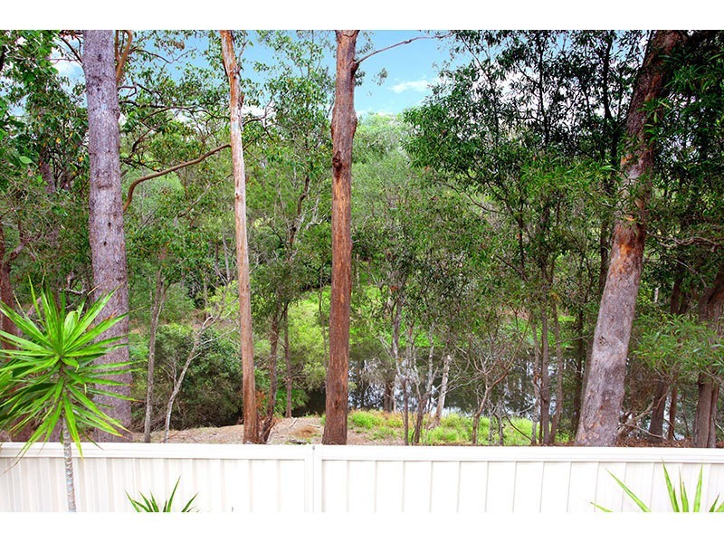 6 Rossmore Street, Nerang QLD 4211