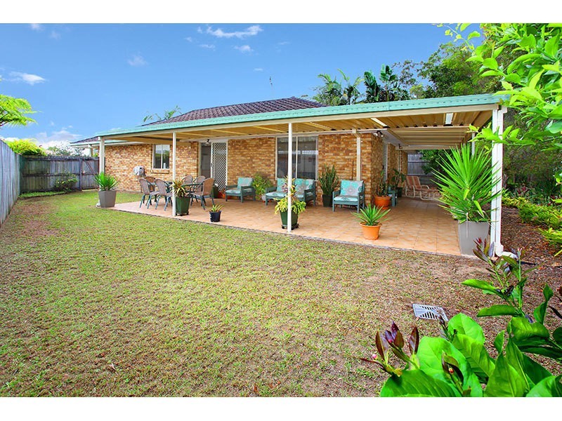 6 Rossmore Street, Nerang QLD 4211