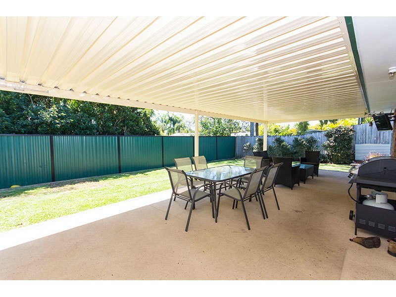 9 Pleasant Court, Carrara QLD 4211