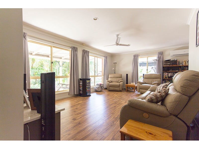 226 Crane Crescent, Nerang QLD 4211