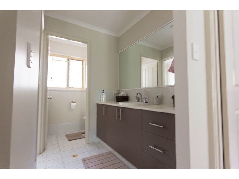 226 Crane Crescent, Nerang QLD 4211