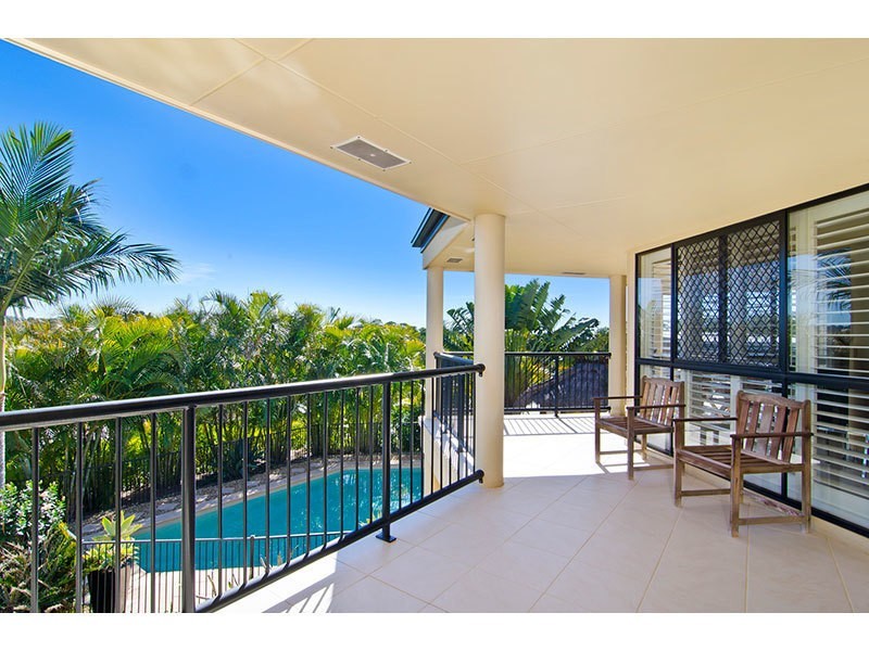 175 K P McGrath Drive, Elanora QLD 4221
