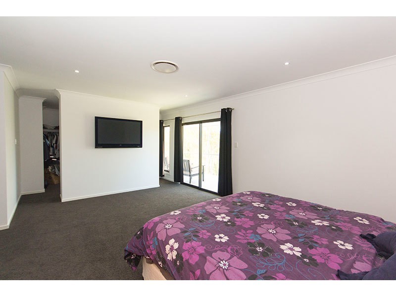 44 Bunderoo Circuit, Pimpama QLD 4209