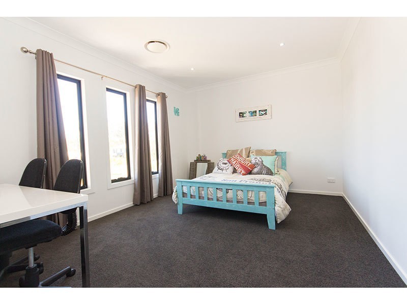 44 Bunderoo Circuit, Pimpama QLD 4209