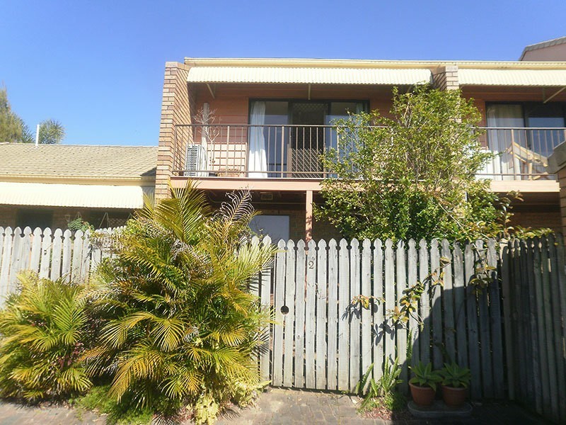 2/1 Kilpatrick Court, Highland Park QLD 4211