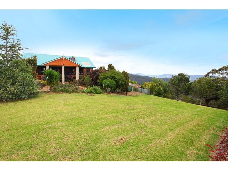 24 Outlook Avenue, Lower Beechmont QLD 4211