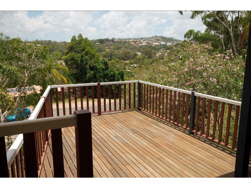 1/12 Design Place, Highland Park QLD 4211