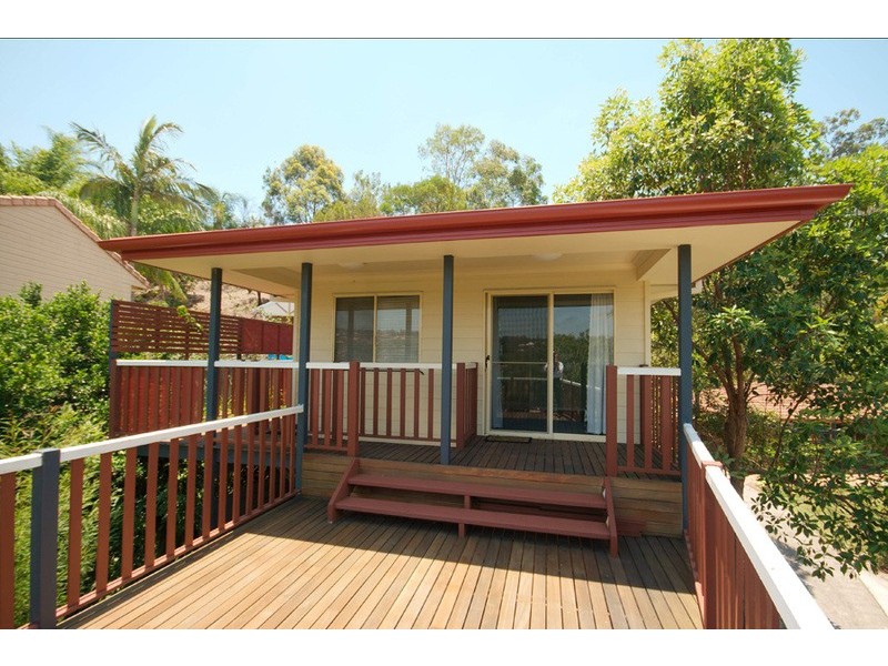 1/12 Design Place, Highland Park QLD 4211