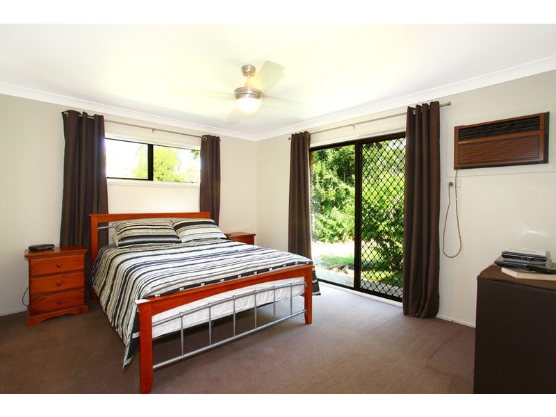 8 Edelweiss Way, Gaven QLD 4211