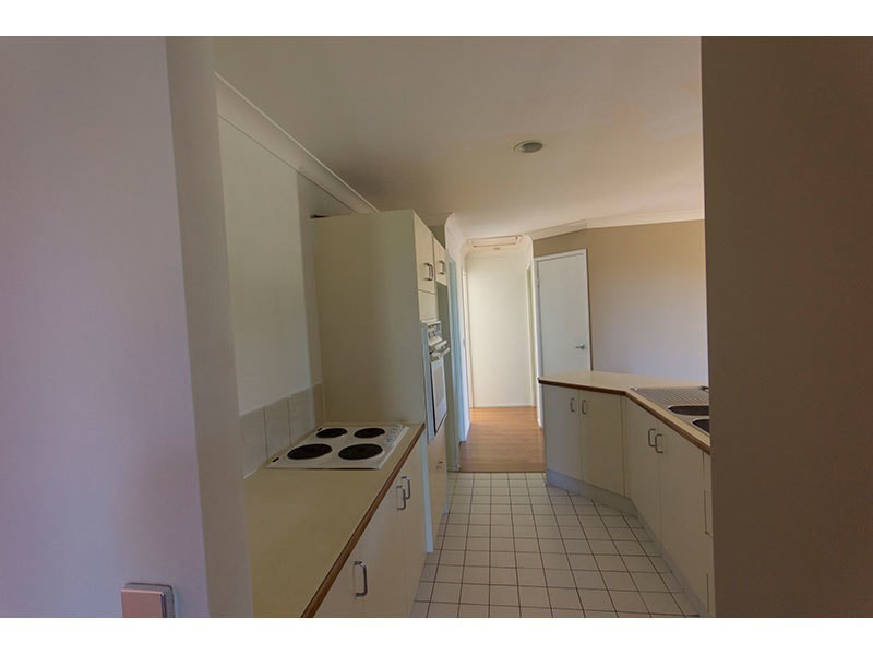 1/9 Dewar Court, Highland Park QLD 4211