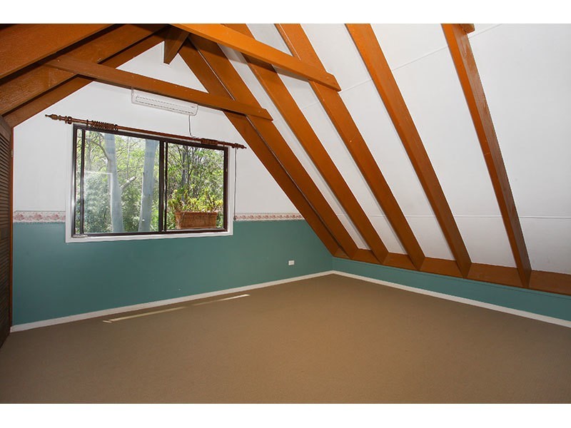 107 North Road, Lower Beechmont QLD 4211