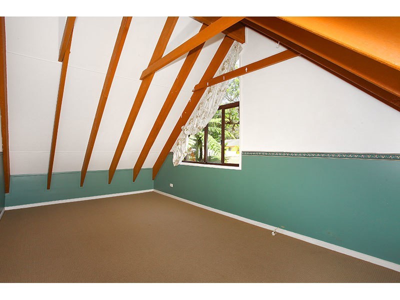 107 North Road, Lower Beechmont QLD 4211