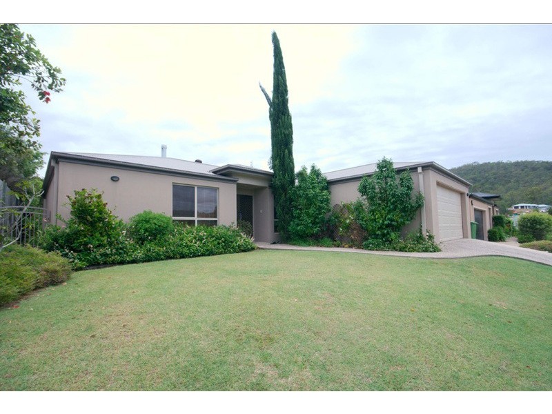 18 Peter Mills Drive, Gilston QLD 4211