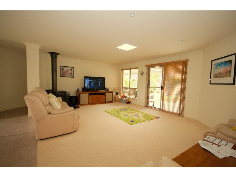 18 Peter Mills Drive, Gilston QLD 4211