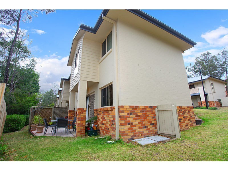 8/757 Ashmore Road, Molendinar QLD 4214