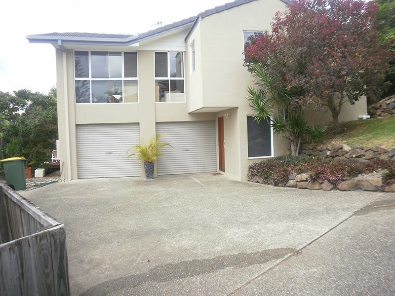 1/15a Renfrew Drive, Highland Park QLD 4211