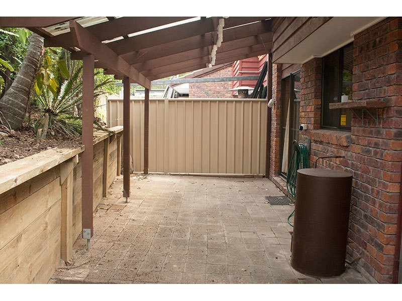 1/5 Parkridge Drive, Molendinar QLD 4214