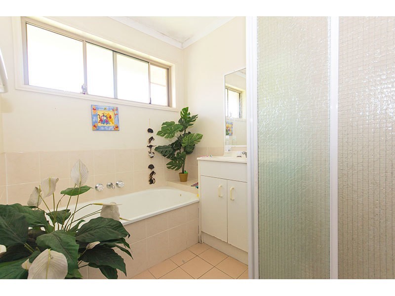2/1 Foote Court, Nerang QLD 4211