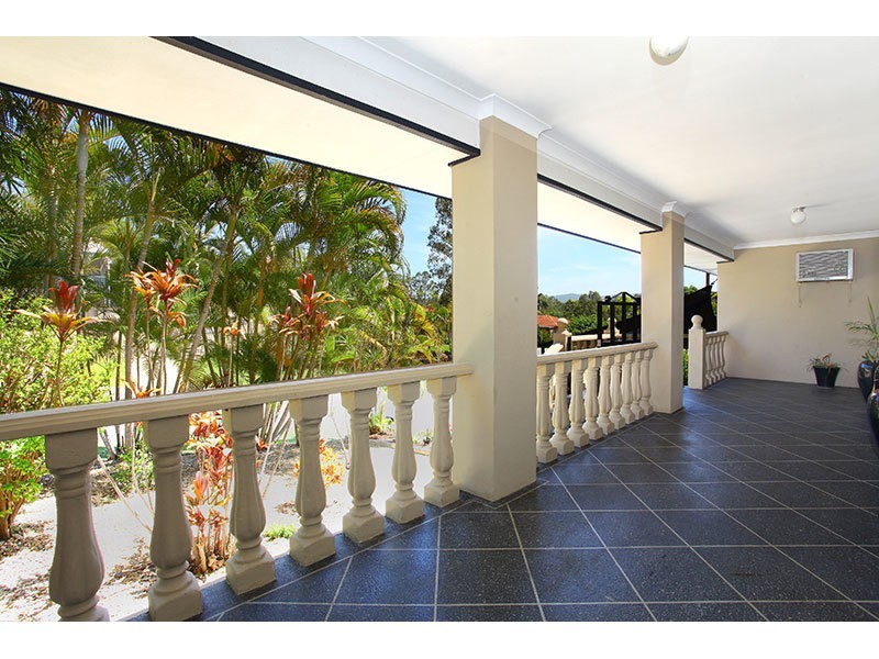 4 Ivy Street, Carrara QLD 4211