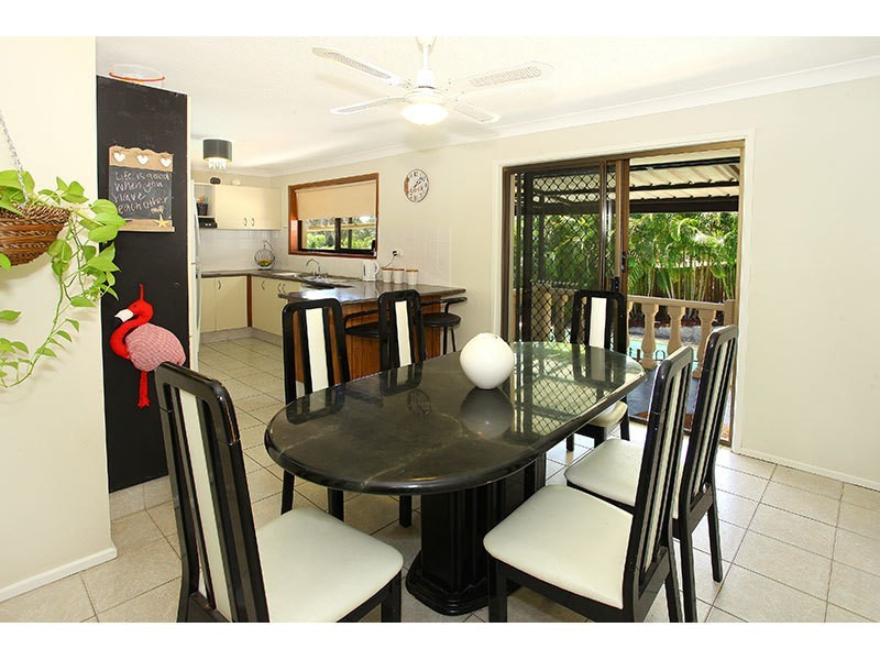 4 Ivy Street, Carrara QLD 4211